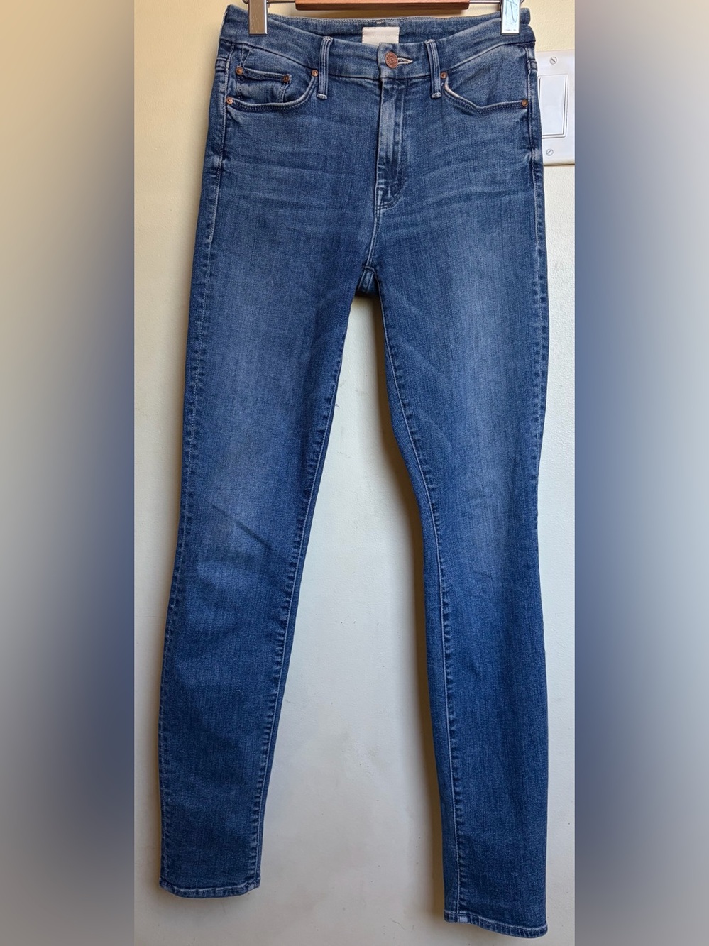 MOTHER The Looker Groovin Size 24 Denim Jeans Medium Wash Summer Girls Night - Picture 5 of 14